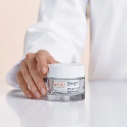 Avène Hyaluron Activ B3 – Crème Régénération Cellulaire (50 ml)